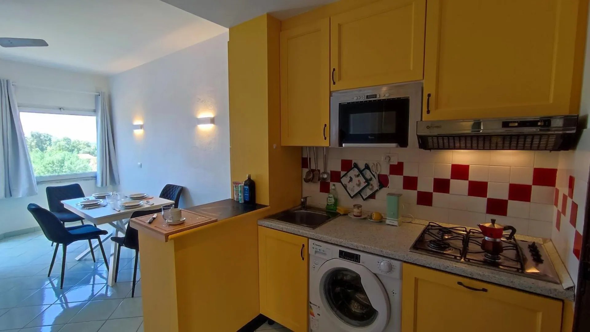 2-Room Apartment With Terrace, 400 M From The Sea Isola Rossa  0*, Isola Rossa (Sassari) Italien