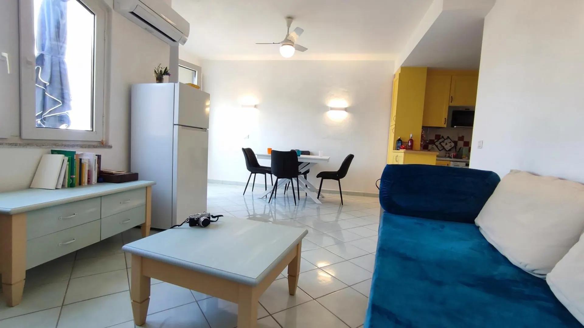 2-Room Apartment With Terrace, 400 M From The Sea Isola Rossa  Italien
